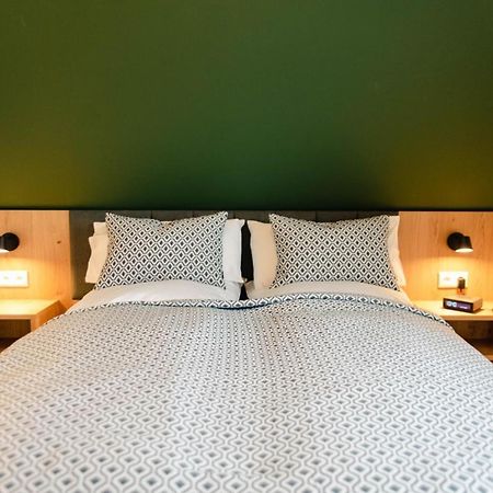 Kuesten Apartments Tannenhausen 아우리흐 외부 사진