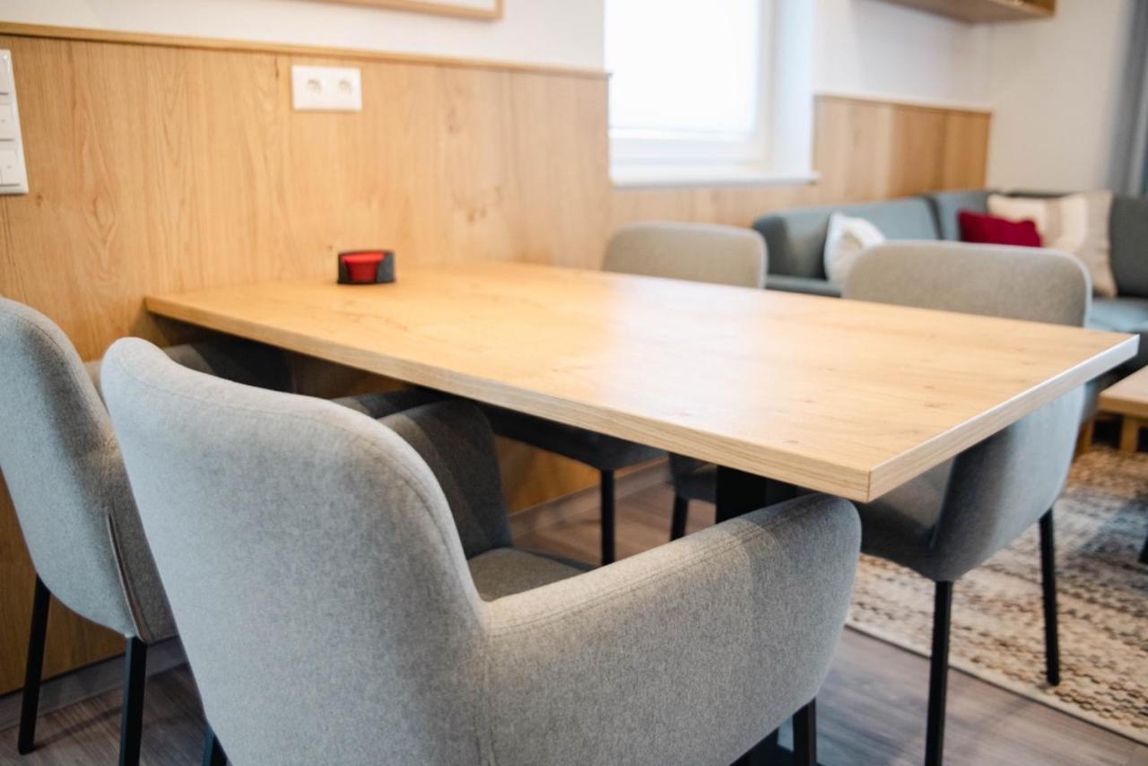 Kuesten Apartments Tannenhausen 아우리흐 외부 사진