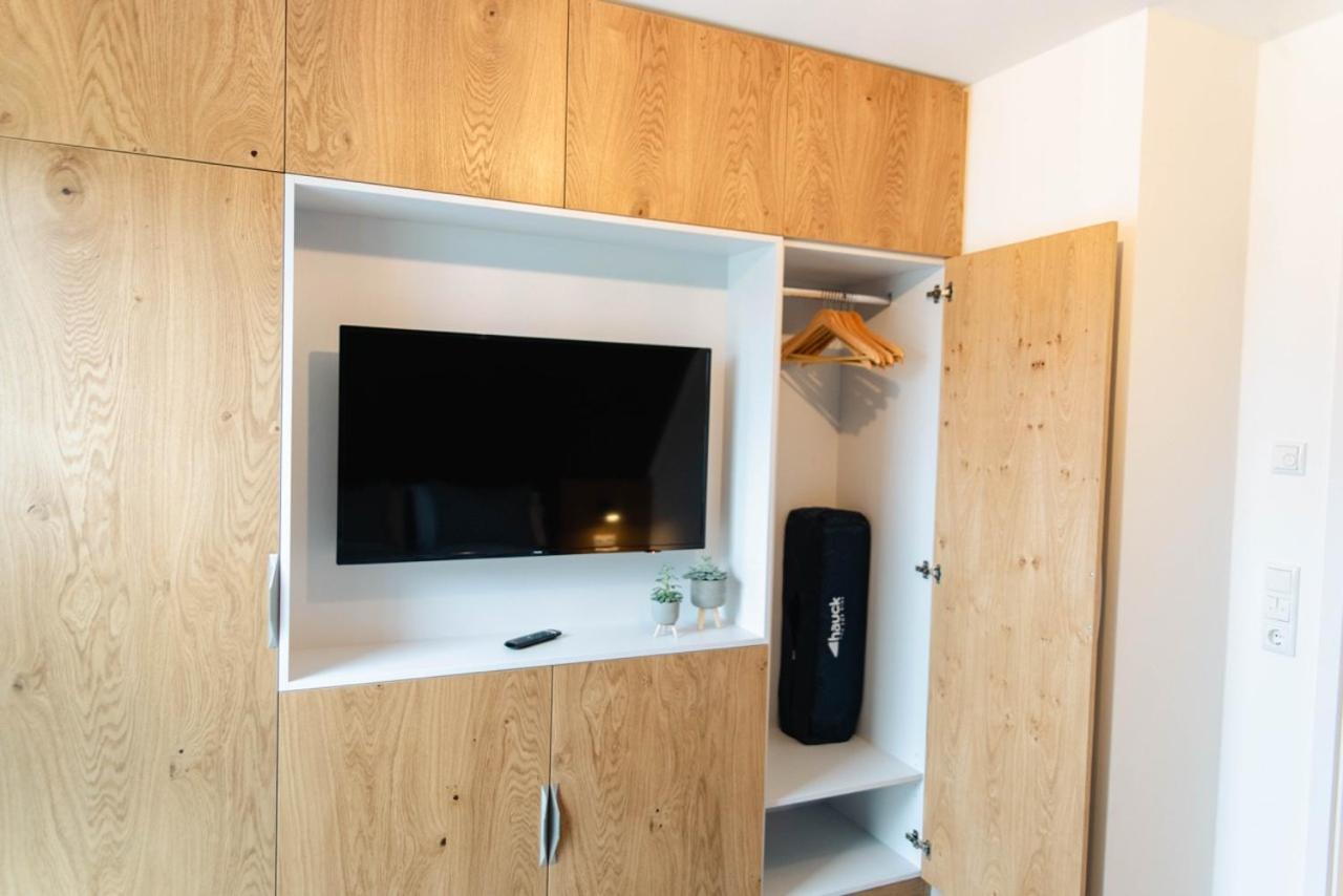 Kuesten Apartments Tannenhausen 아우리흐 외부 사진