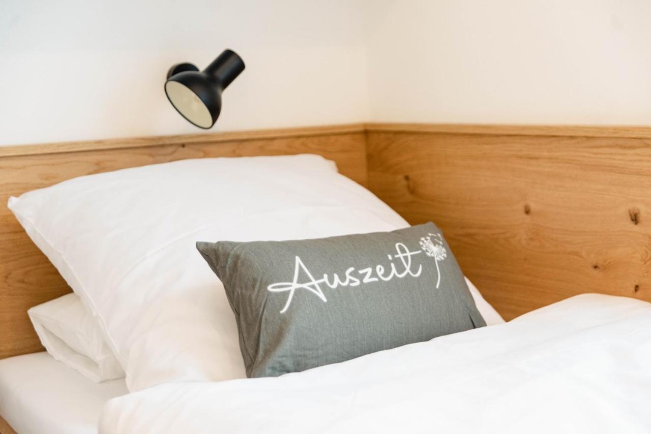 Kuesten Apartments Tannenhausen 아우리흐 외부 사진