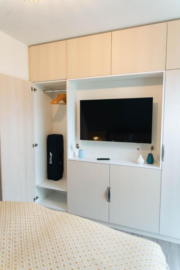 Kuesten Apartments Tannenhausen 아우리흐 외부 사진